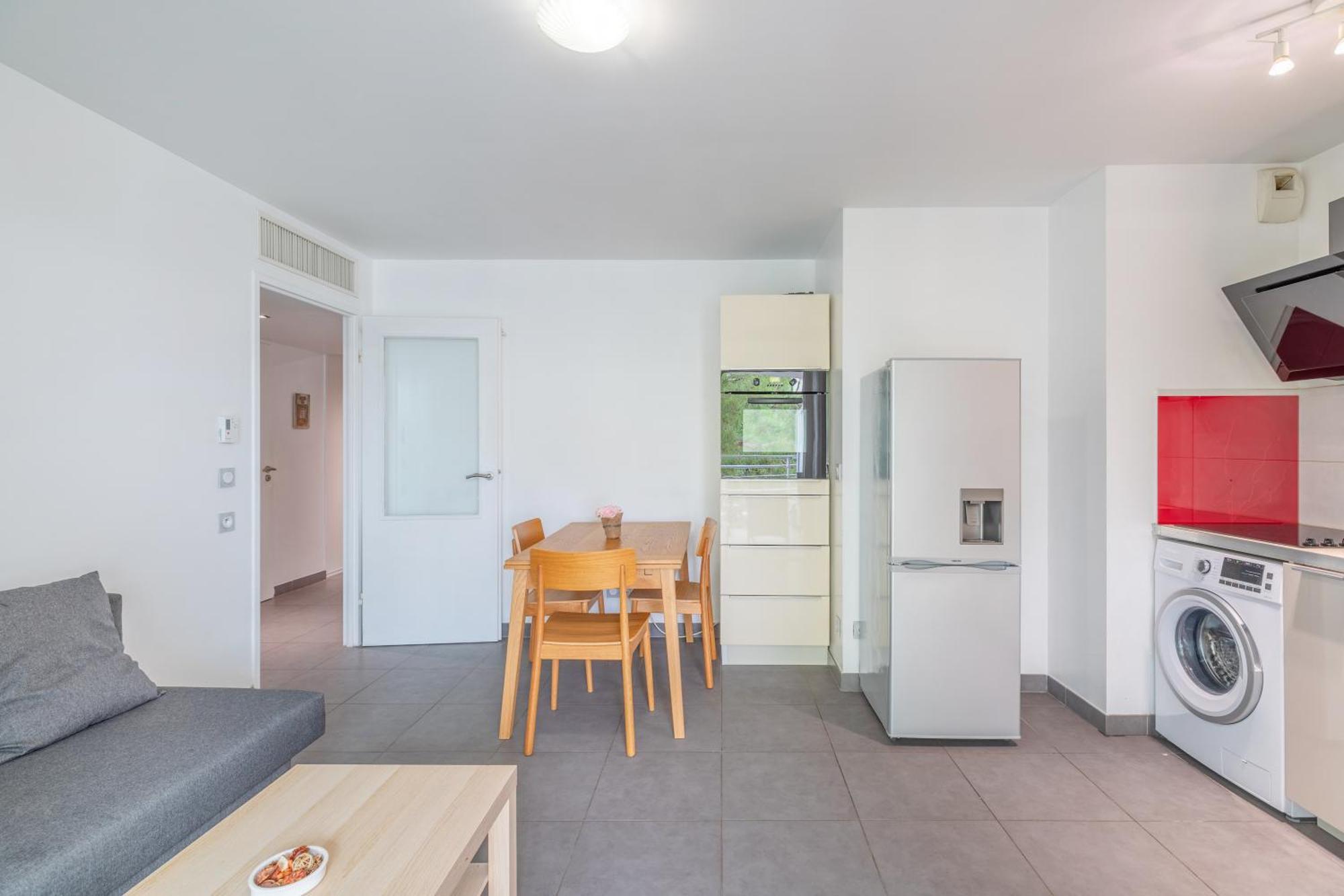 Le Printemps, Centre Juan Les Pins , 100M Des Plages, 70M De La Gare De Juan Les Pins Αντίμπ Εξωτερικό φωτογραφία